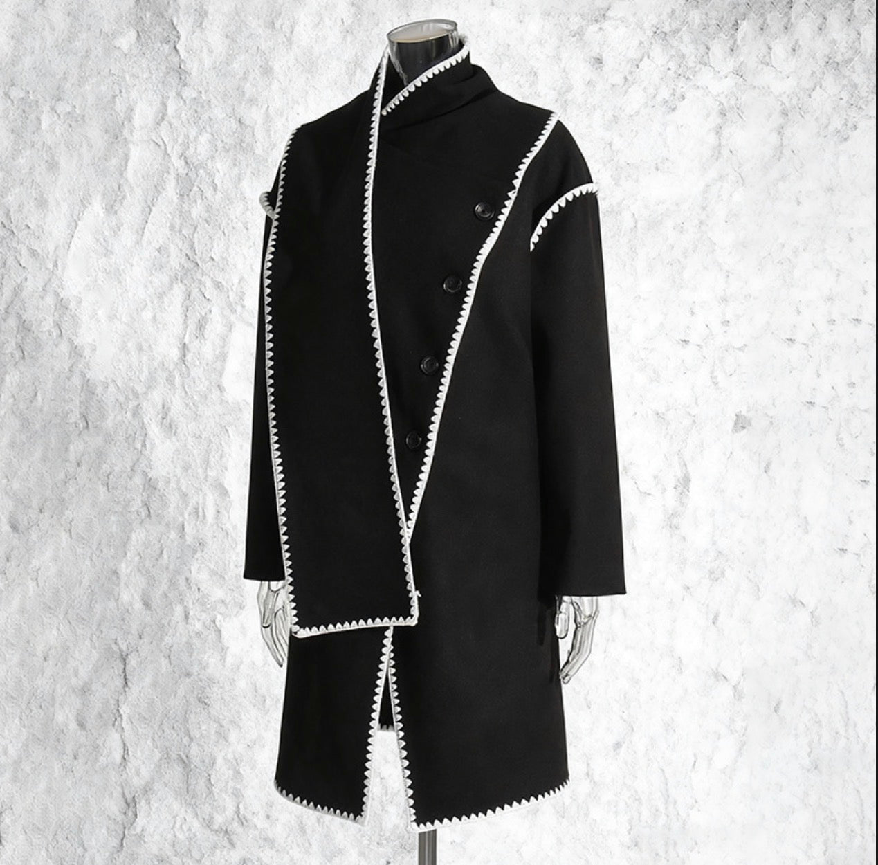 Black Contrast Zigzag Edge Coat