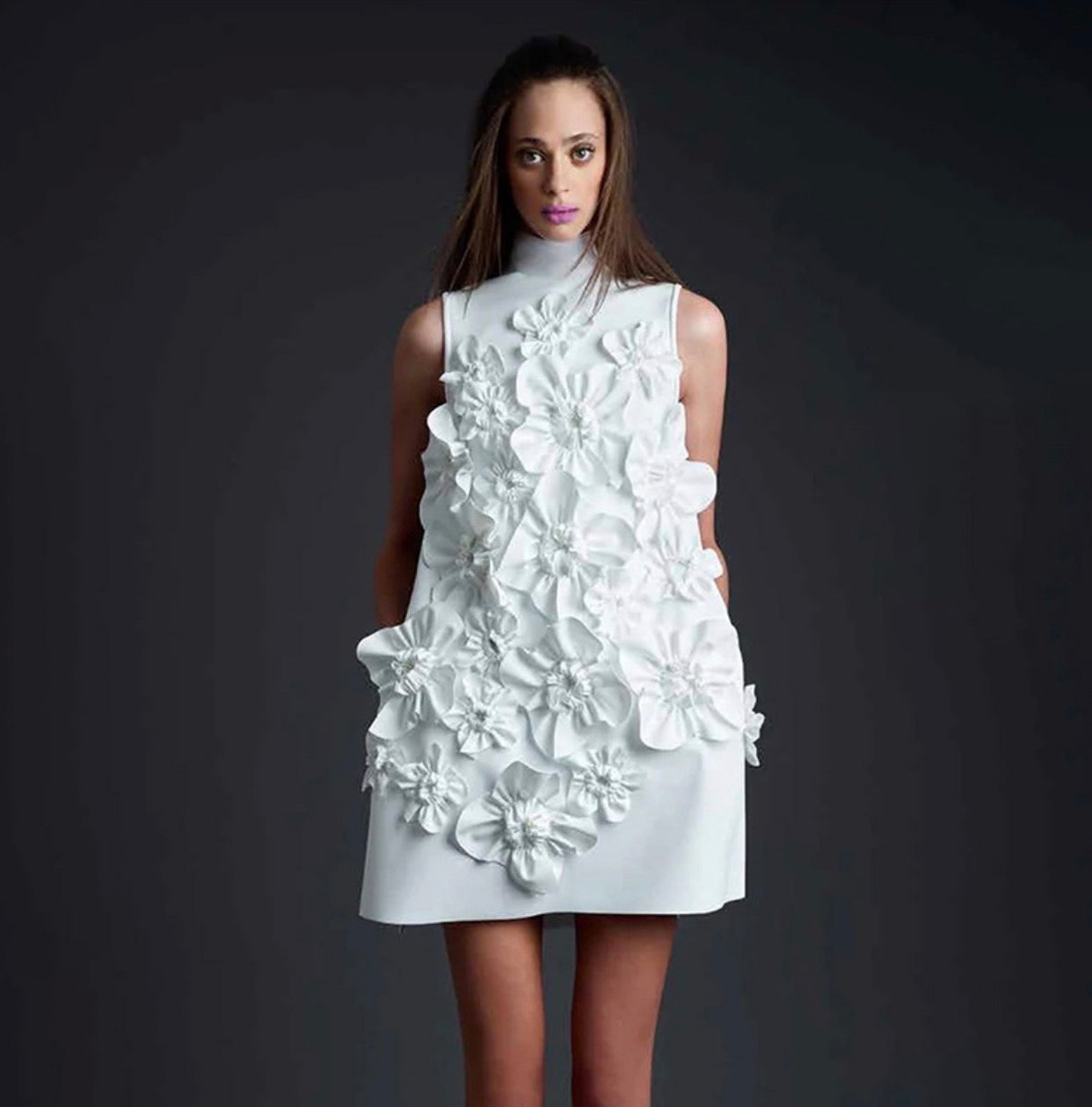 Sleeveless Three-Dimensional Floral Short Skirt