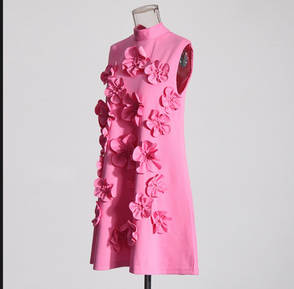 Sleeveless Three-Dimensional Floral Short Skirt
