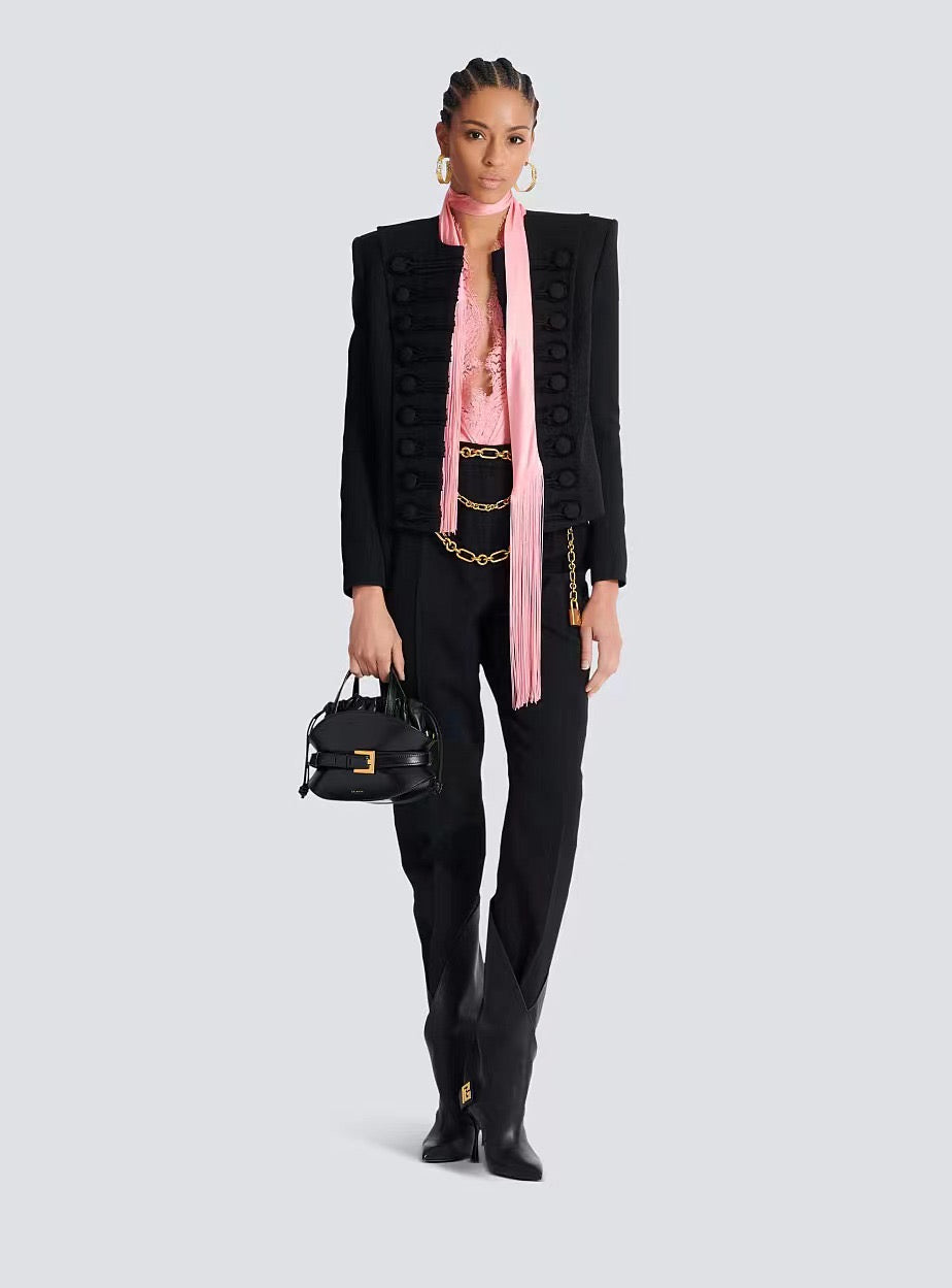 Bottom blazer