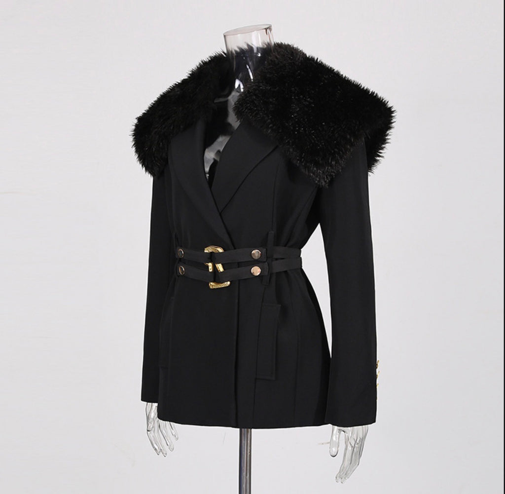 Waist Buckle Waist-Cinching Blazer