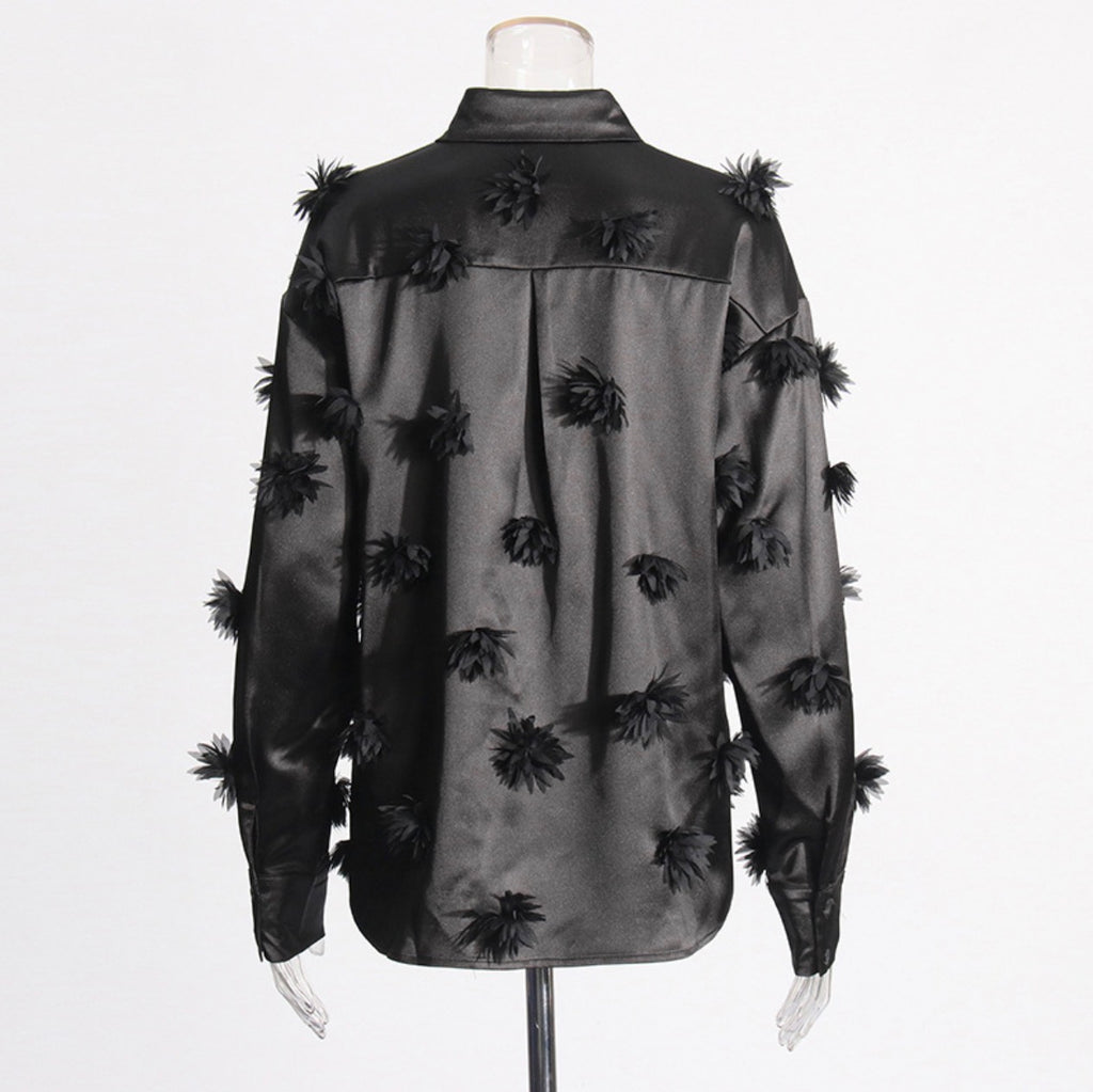 Three-Dimensional Flower Stitching Shirt