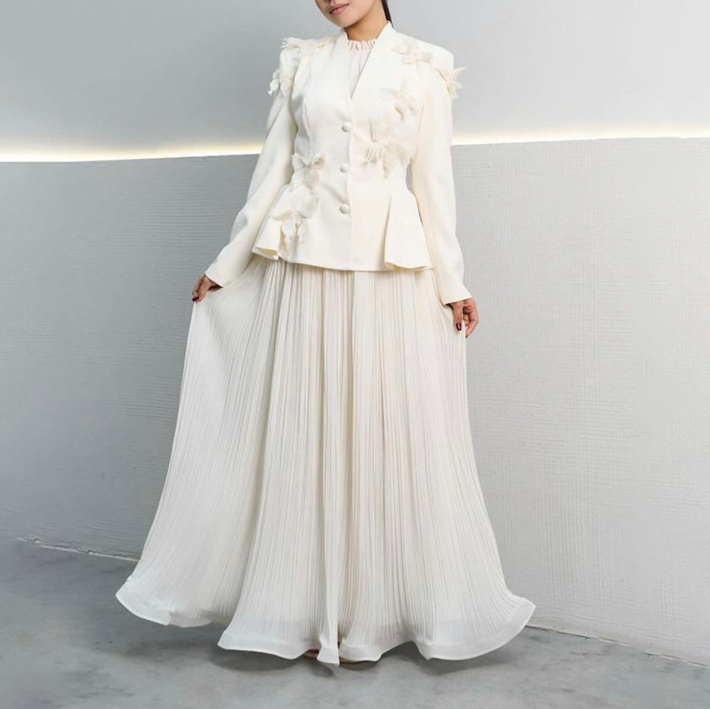 V-Neck Butterfly Suit High-Waisted Pleated Skirt